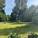 Gemuetliche Ferienwohnung, See- Und Stadtnah