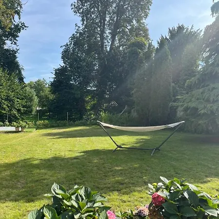Homestay Gemuetliche Ferienwohnung, See- Und Stadtnah *
