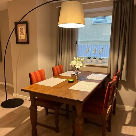 Privat bolig Gemuetliche Ferienwohnung, See- Und Stadtnah Schwerin (Mecklenburg-Vorpommern)