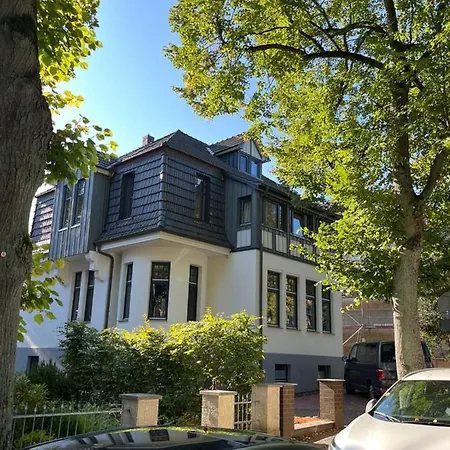 Gemuetliche Ferienwohnung, See- Und Stadtnah * Schwerin (Mecklenburg-Vorpommern)