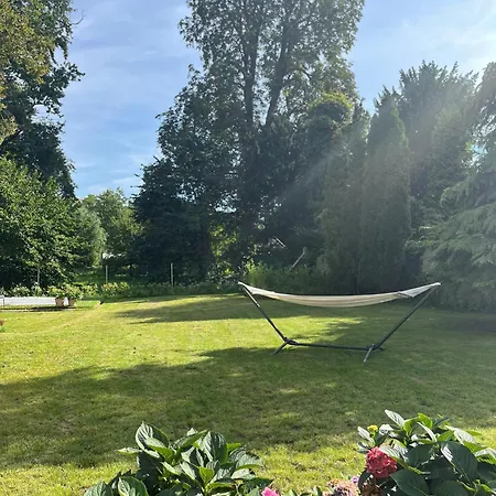 Gemuetliche Ferienwohnung, See- Und Stadtnah